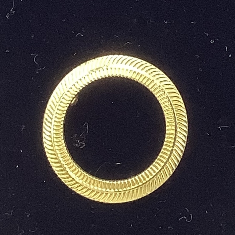Gold-tone Patterned Circle Pin - Picture 3 of 7